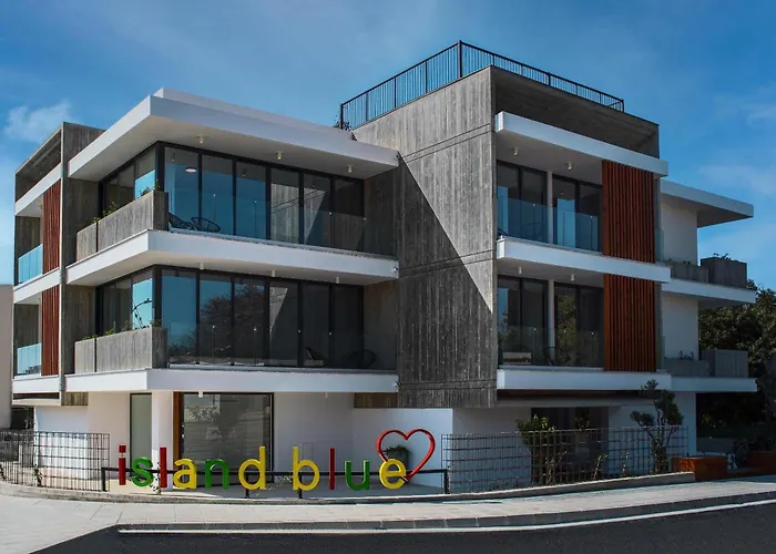 Avenue 102 1 Bed Διαμέρισμα